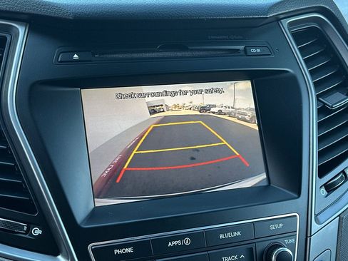 Used 2017 Hyundai Santa Fe Sport FWD image 25