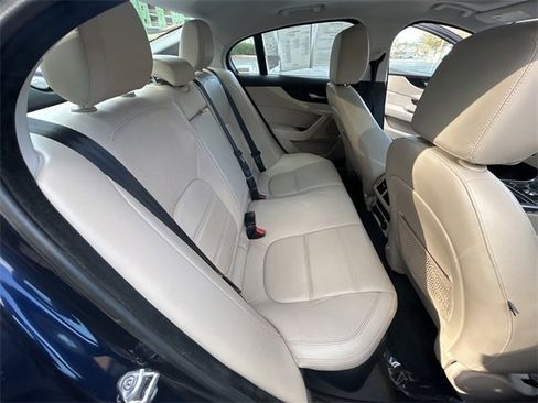 Used 2020 Jaguar XE S image 28