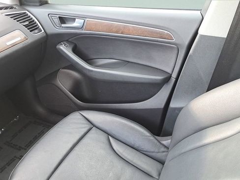 Used 2015 Audi Q5 2.0T Premium image 16