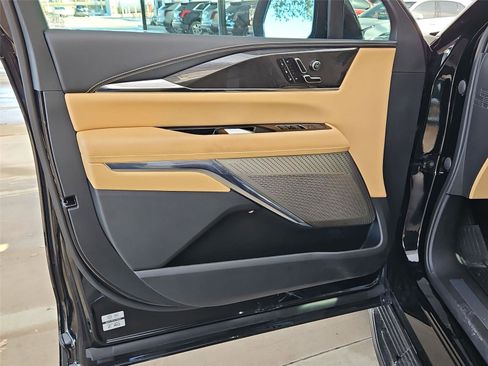 New 2025 Cadillac Escalade IQ Sport 2 AWD/4WD image 17