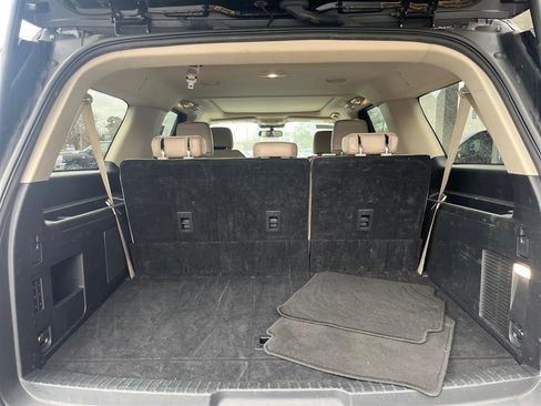 Used 2024 Ford Expedition Max Limited image 11