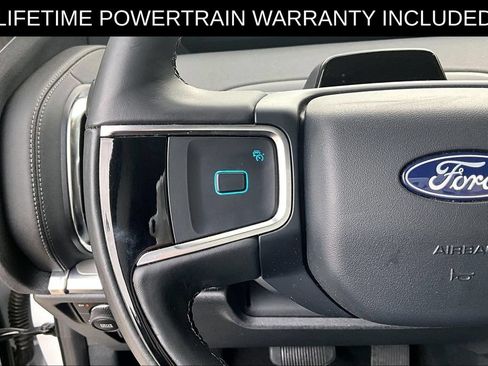 Used 2025 Ford Expedition Platinum AWD/4WD image 22