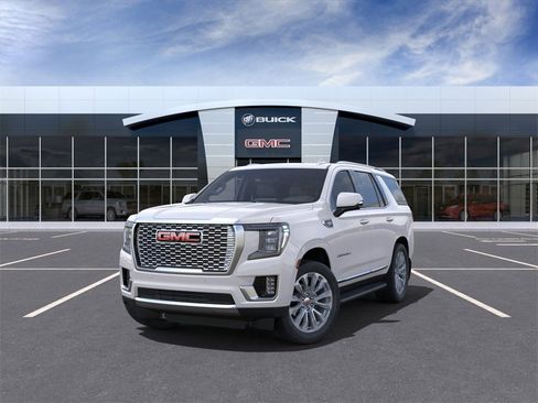 New 2024 GMC Yukon Denali w/ Advanced Technology Package image 8