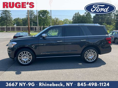 Used 2023 Ford Expedition Platinum AWD/4WD image 7