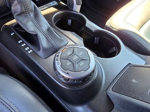 Used 2022 Ford Bronco Outer Banks w/ Sasquatch Package image 22