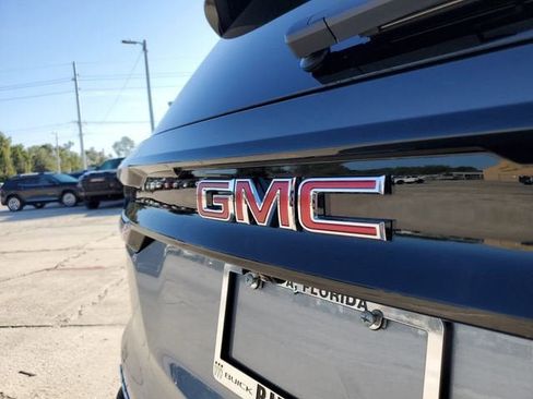 New 2026 GMC Acadia Elevation image 7