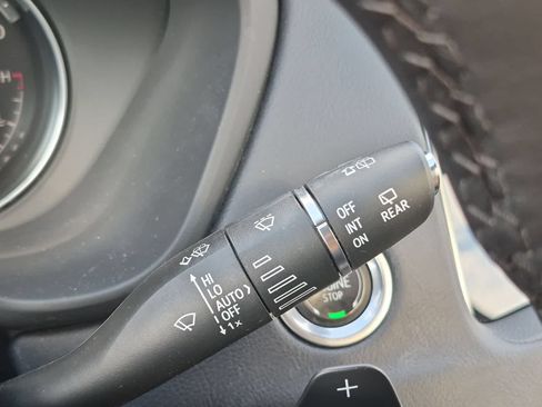 Used 2022 Cadillac XT4 Premium Luxury w/ Enhanced Visibility Package FWD image 27