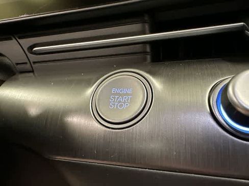 Used 2024 Hyundai Kona SEL w/ Convenience Package image 10