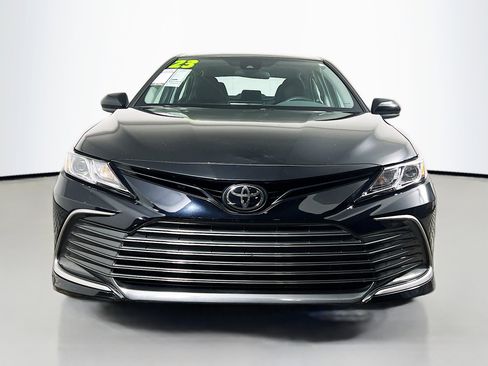 Used 2023 Toyota Camry LE image 11