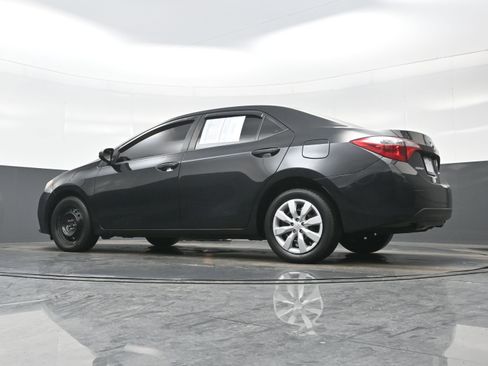 Used 2015 Toyota Corolla L image 26