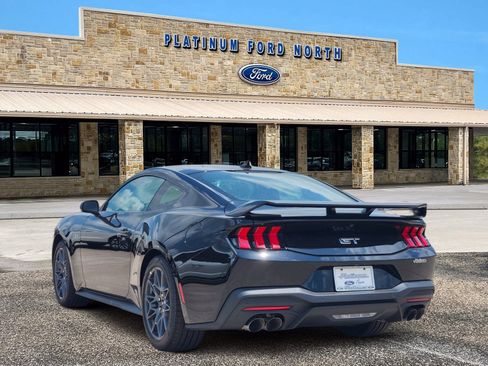 New 2026 Ford Mustang GT Premium w/ GT Performance Package RWD image 4
