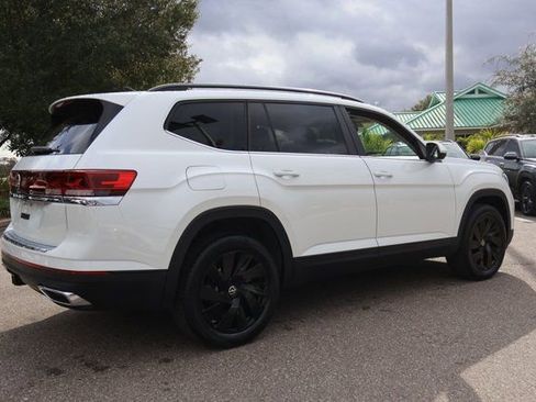 New 2026 Volkswagen Atlas SE image 7