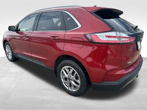 Used 2022 Ford Edge SEL w/ Convenience Package image 5