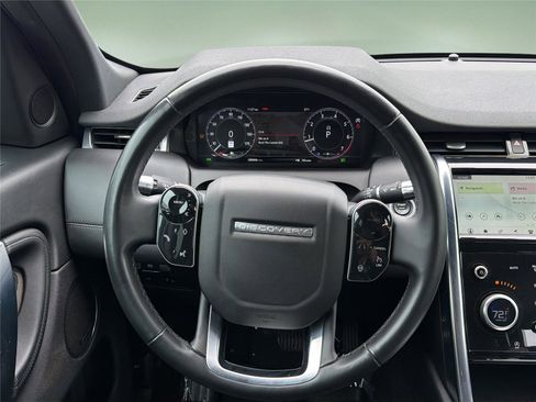 Used 2020 Land Rover Discovery Sport SE AWD/4WD image 11