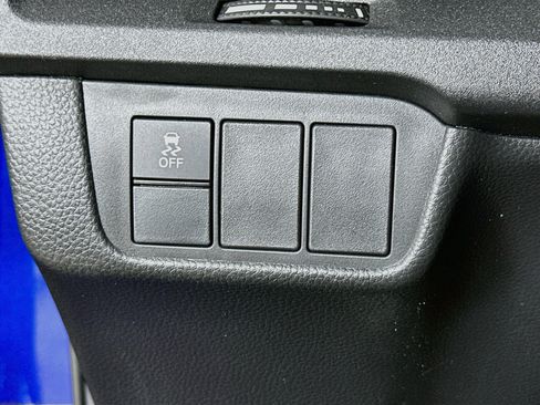 Used 2024 Honda CR-V LX image 17