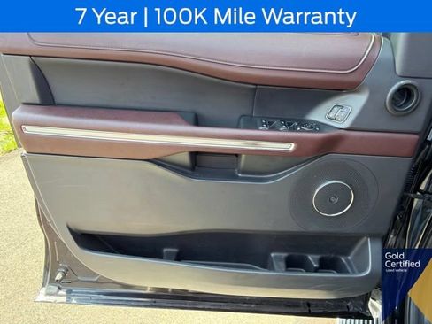 Used 2023 Ford Expedition Limited AWD/4WD image 30