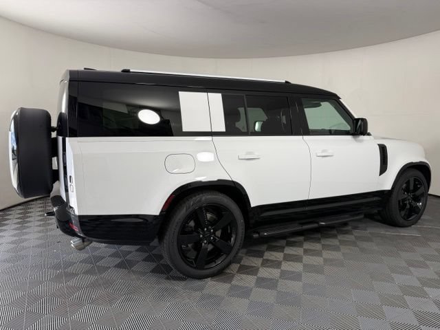 New 2026 Land Rover Defender 130 V8 AWD/4WD image 7