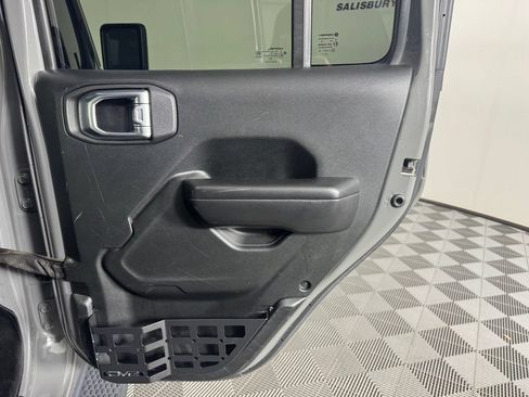 Used 2021 Jeep Wrangler Unlimited Sport AWD/4WD image 34