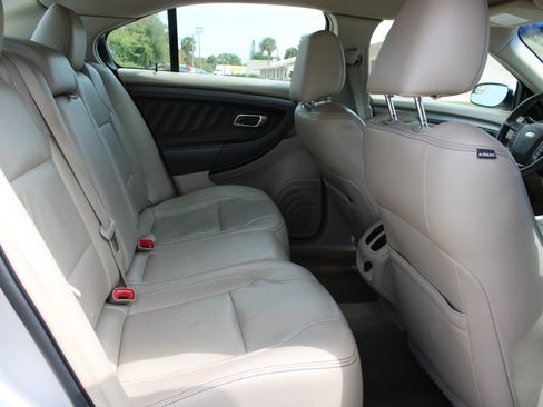 Used 2012 Ford Taurus SEL FWD image 7