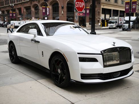 Certified 2025 Rolls-Royce Spectre Black Badge image 3