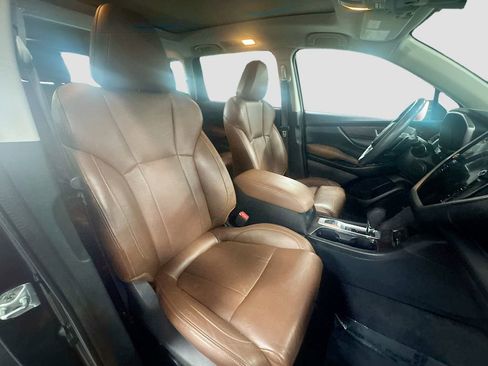 Used 2023 Subaru Ascent Touring image 29