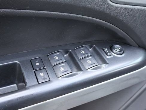 Used 2018 Chevrolet Colorado LT w/ Safety Package image 10