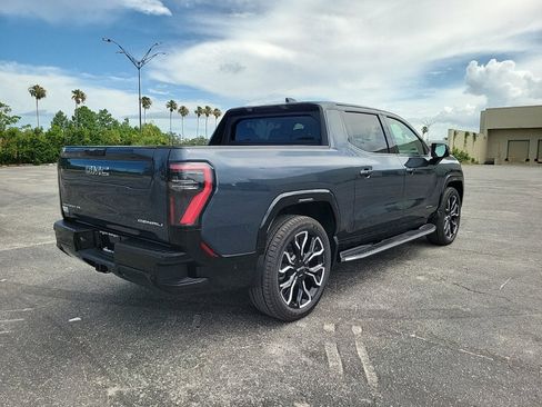 New 2025 GMC Sierra EV Denali image 5