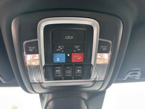 New 2025 RAM 2500 Laramie image 28