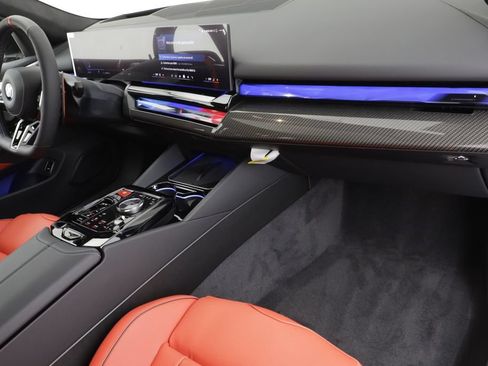 Used 2027 BMW M5 Touring AWD/4WD image 27