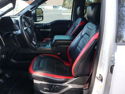 Used 2018 Ford F150 Lariat w/ Equipment Group 502A Luxury AWD/4WD image 19