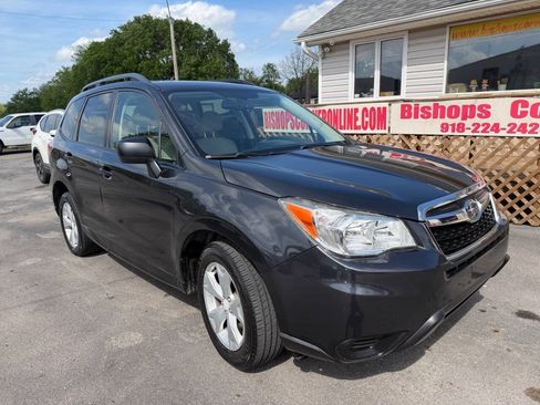 Used 2015 Subaru Forester 2.5i Premium image 2