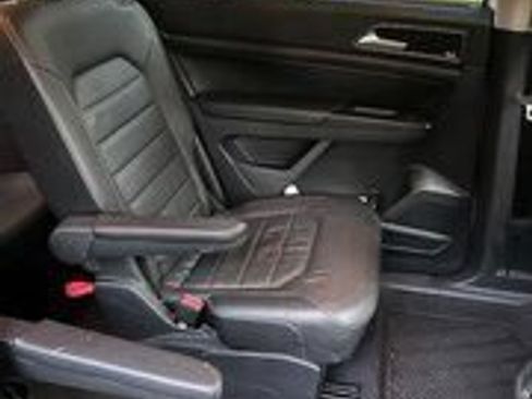 Used 2019 Volkswagen Atlas SEL Premium AWD/4WD image 6
