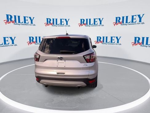 Used 2017 Ford Escape SE AWD/4WD image 8