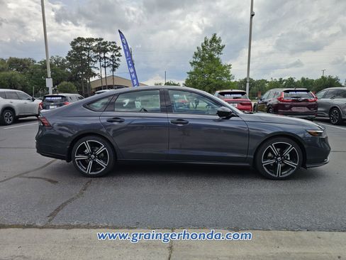 New 2026 Honda Accord SE image 6