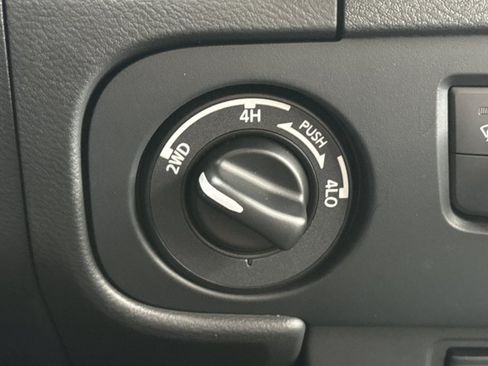 New 2026 Nissan Frontier SV w/ All-Weather Content Package AWD/4WD image 20