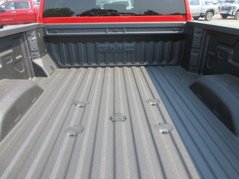 New 2026 GMC Sierra 2500 SLE w/ SLE Value Package; AWD/4WD image 6