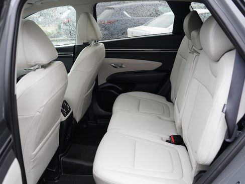 Used 2024 Hyundai Tucson SEL w/ Convenience Package image 18