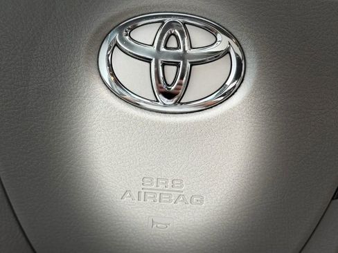 Used 2013 Toyota Sienna Limited w/ Premium Pkg image 36