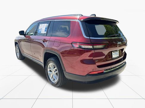 Used 2022 Jeep Grand Cherokee L Laredo w/ Luxury Tech Group I image 6