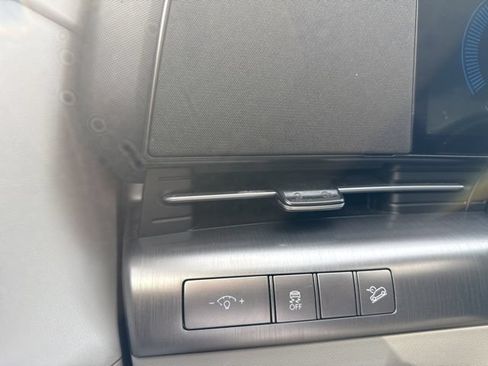 Used 2024 Hyundai Kona SEL AWD/4WD image 22