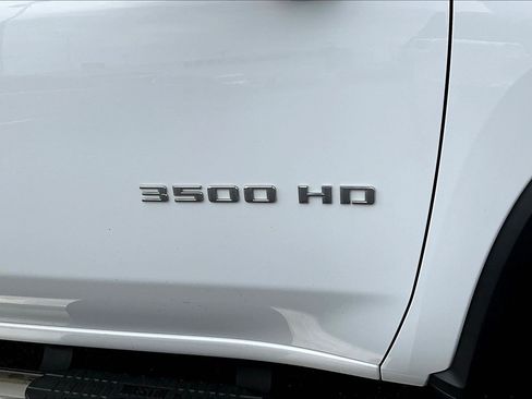 Used 2021 Chevrolet Silverado 3500 W/T w/ WT Convenience Package image 22