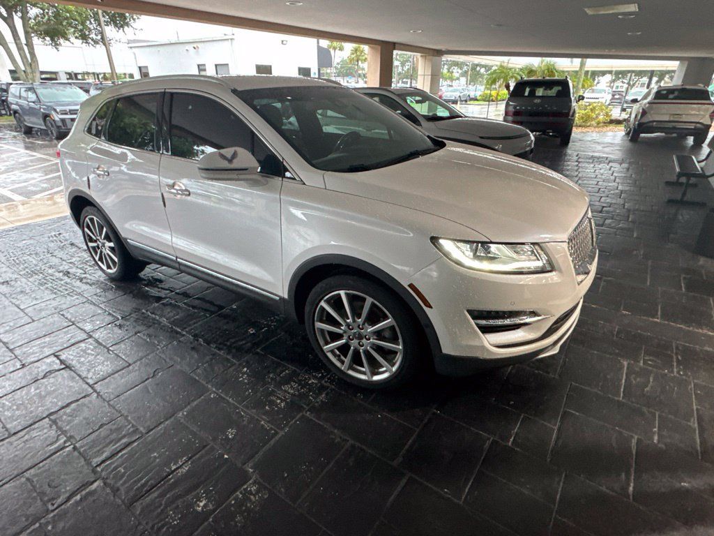 Used 2019 Lincoln MKC Reserve w/ MKC Technology Package FWD image 4