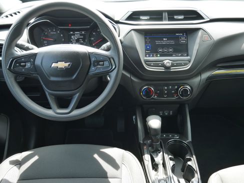 Certified 2023 Chevrolet TrailBlazer LT AWD/4WD image 15
