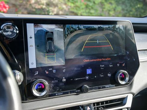 Used 2024 Lexus RX 350h w/ Convenience Package image 22