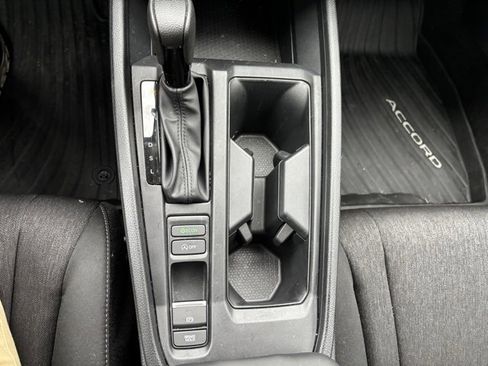 Certified 2025 Honda Accord SE image 20