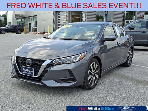 Used 2023 Nissan Sentra SV w/ SV Premium Package FWD image 4