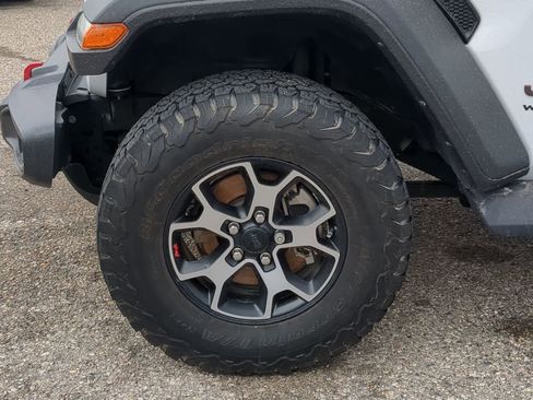 Certified 2022 Jeep Wrangler Unlimited Rubicon w/ LED Lighting Group image 14