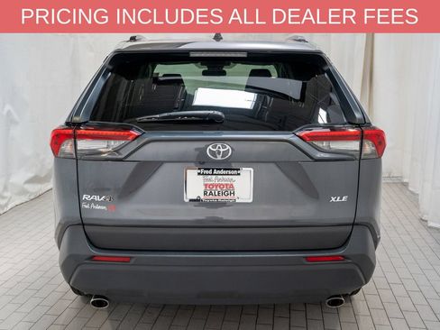 Used 2025 Toyota RAV4 XLE FWD image 4