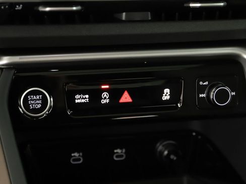 New 2026 Audi Q5 Premium Plus AWD/4WD image 27
