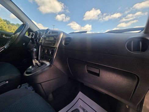 Used 2007 Toyota Matrix XR FWD image 23